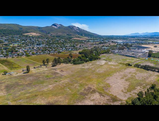 31.60HA VACANT LAND FOR SALE IN PAARL SOUTH